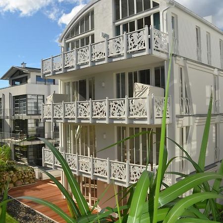 Villa "Johanna" Sellin - Wg13 Mit Kamin Und Zwei Balkonen Buitenkant foto