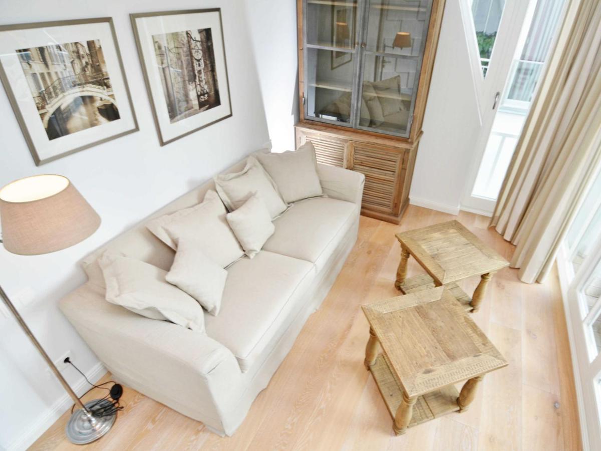 Villa "Johanna" Sellin - Wg13 Mit Kamin Und Zwei Balkonen Buitenkant foto