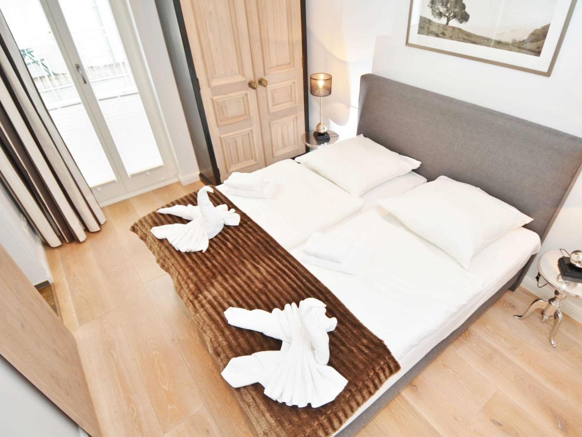 Villa "Johanna" Sellin - Wg13 Mit Kamin Und Zwei Balkonen Buitenkant foto